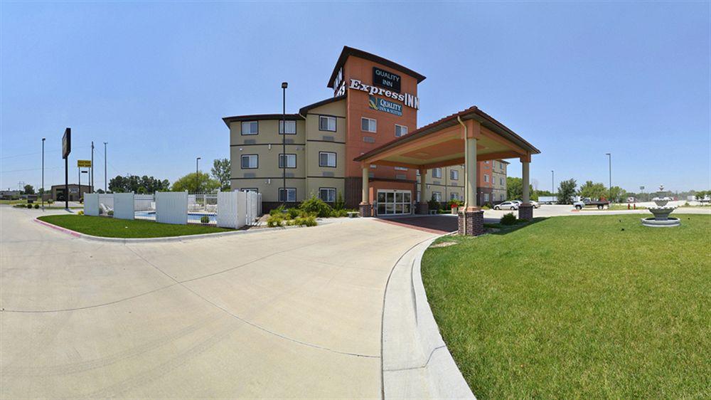 Quality Inn & Suites Park City Exterior photo