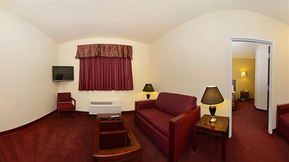 Quality Inn & Suites Park City Exterior photo